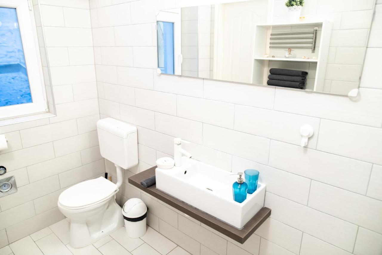 N28 Studio Apartment In Andrassy Boulevard. บูดาเปสต์ ภายนอก รูปภาพ