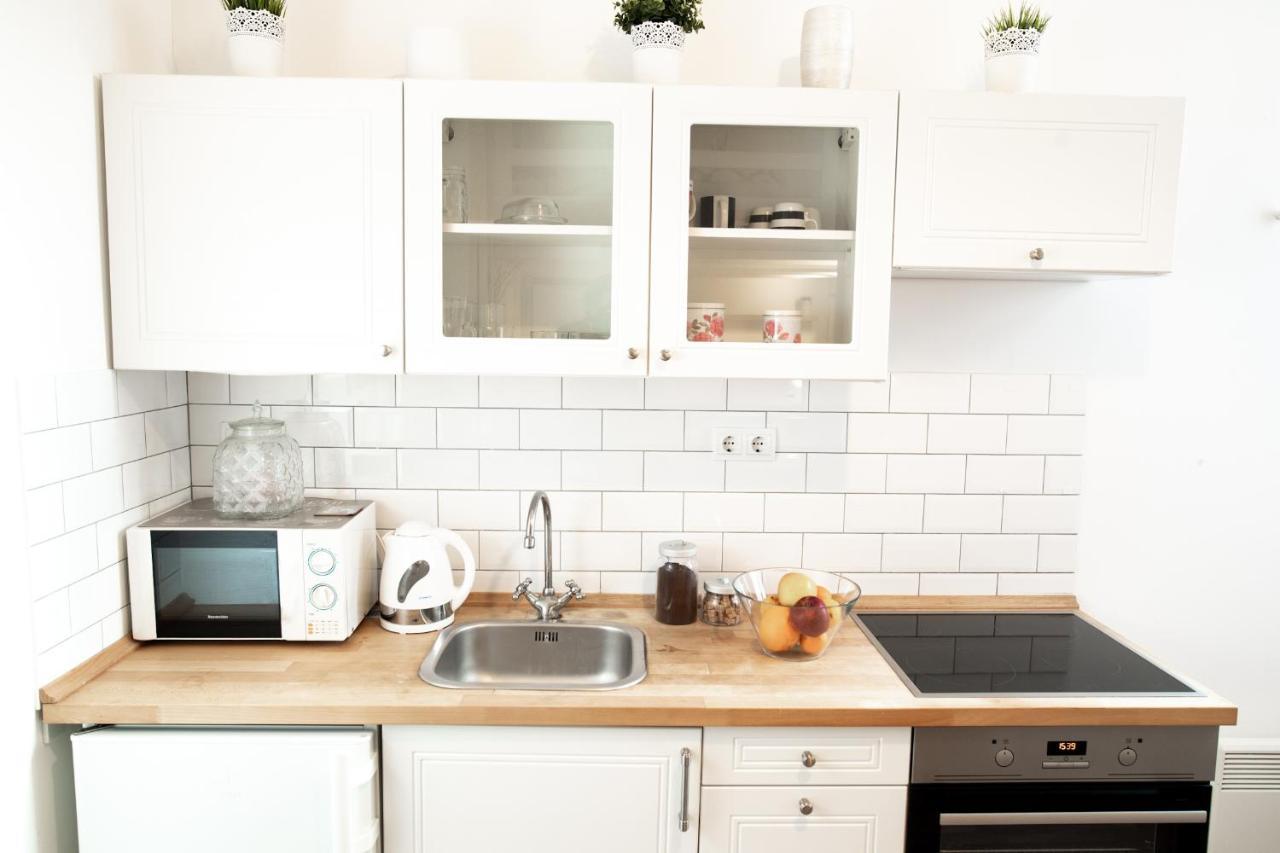 N28 Studio Apartment In Andrassy Boulevard. บูดาเปสต์ ภายนอก รูปภาพ