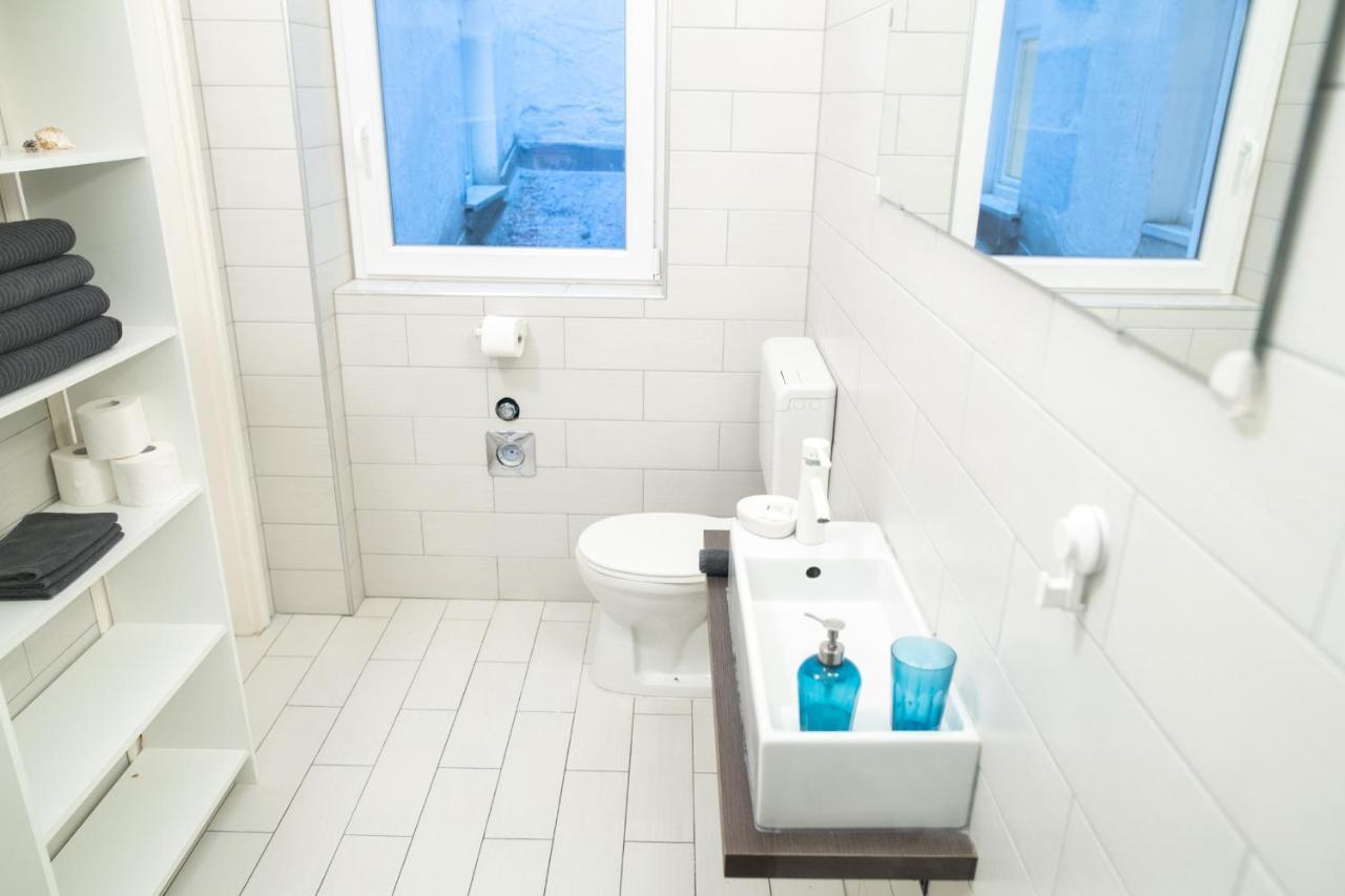 N28 Studio Apartment In Andrassy Boulevard. บูดาเปสต์ ภายนอก รูปภาพ