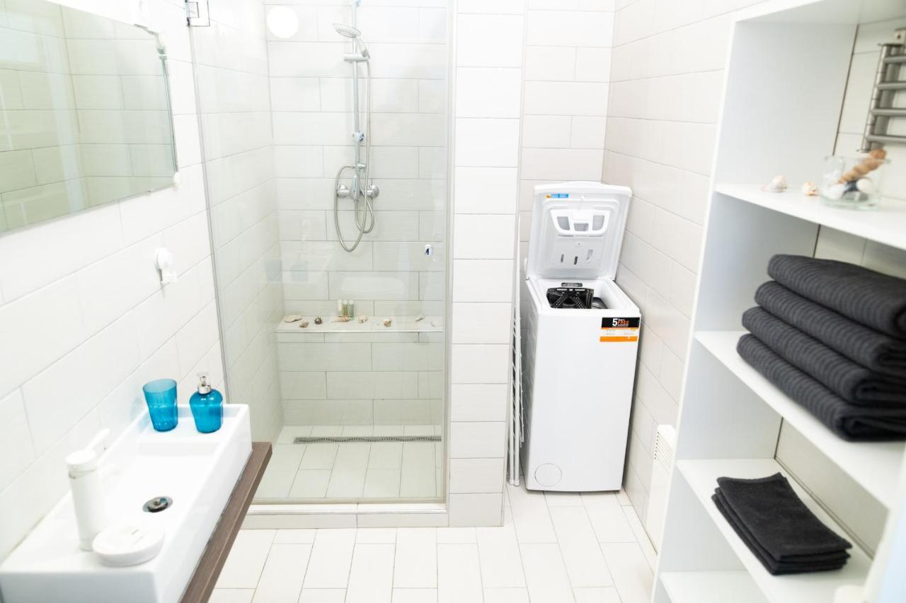 N28 Studio Apartment In Andrassy Boulevard. บูดาเปสต์ ภายนอก รูปภาพ